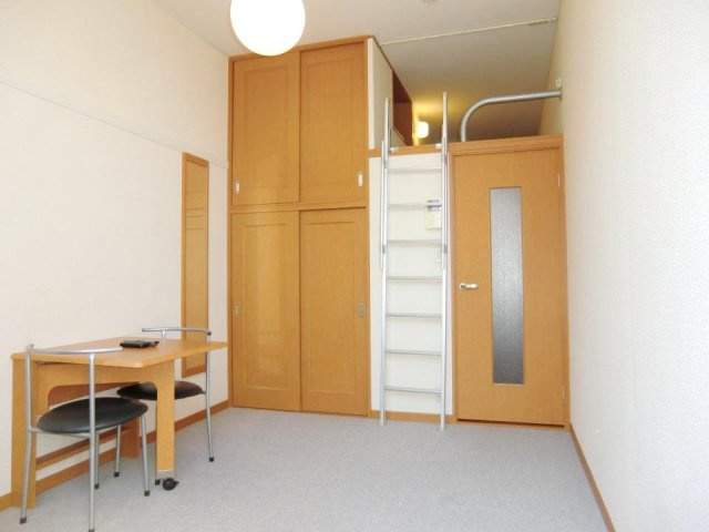 【居間・リビング】 | レオパレスＳＡＫＡＢＥ　Ⅱ