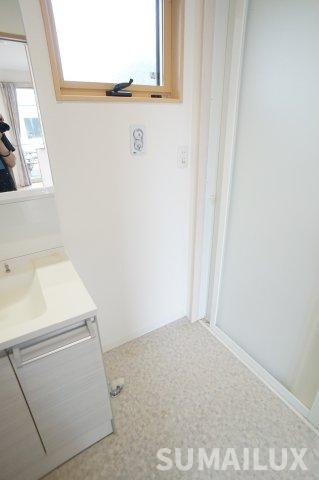 熊本市東区小山１丁目の一戸建ての洗面所