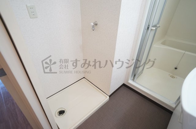 ハイネスコートの設備|参考、同建物・反転間取りの号室