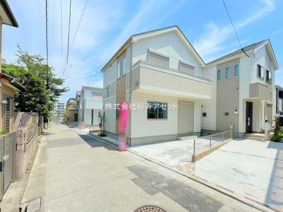 【前面道路含む現地写真】 | 葛飾区東堀切1丁目　新築戸建て　全５棟