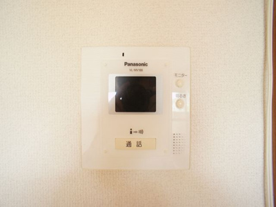 【セキュリティ】 | Ｙ.Ｍジェイド | 訪問者の確認ができるTVドアホン付きです♪