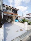 香露園貸家の画像