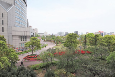 【展望】 | ＯＡＰレジデンスタワー東館 | 眺望良好♪
バルコニーから天神祭りの花火がご覧いただけます♪