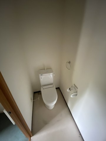 常滑市千代ケ丘１丁目貸事務所のトイレ