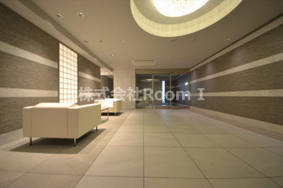 【ロビー】 | ＩＢＣ　Ｒｅｓｉｄｅｎｃｅ　Ｅａｓｔ | 落ち着いたロビーです