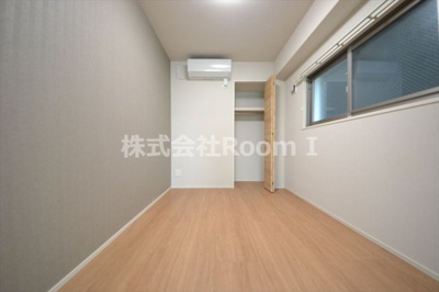 【洋室】 | ＩＢＣ　Ｒｅｓｉｄｅｎｃｅ　Ｅａｓｔ | 広々とした洋室です