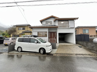 【外観】 | 敷地52坪超のリノベーション住宅♪