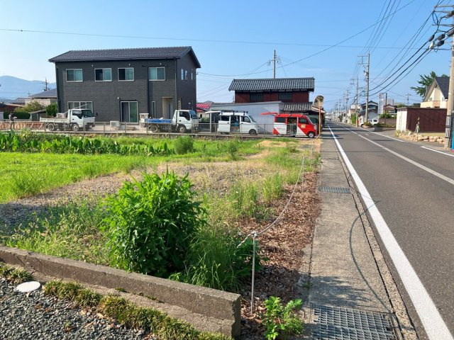 敦賀市和久野売土地の外観|対象土地前面（東側）