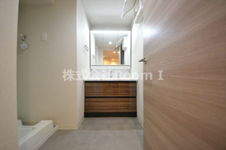 【洗面所】 | ＩＢＣ　Ｒｅｓｉｄｅｎｃｅ　Ｗｅｓｔ | 脱衣スペースもあります