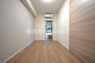 【寝室】 | ＩＢＣ　Ｒｅｓｉｄｅｎｃｅ　Ｗｅｓｔ | 開放的な寝室です