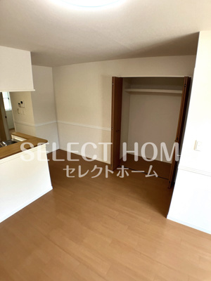  | ピソ・フロール