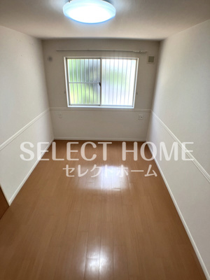 【寝室】 | ピソ・フロール | ゆとりの広さです