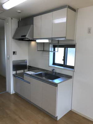 【キッチン】 | シャーメゾン上町 | キッチンスペース　窓あり