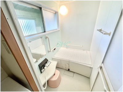 【浴室】 | 高砂町 | 1日の疲れを取り心身を癒すことができる住まいの中のリラクゼーション空間。