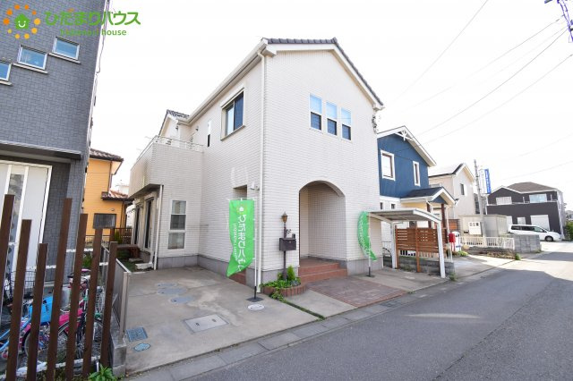 上尾市地頭方　中古一戸建ての外観