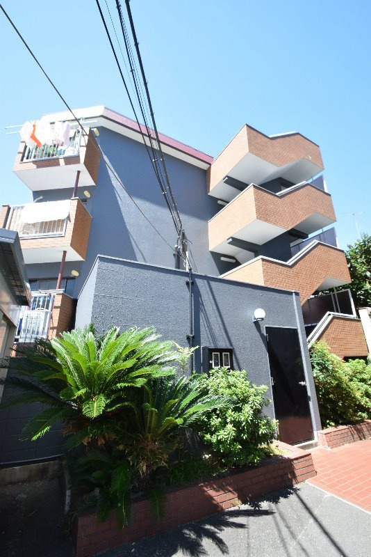 ブランドハウス京都二条城の外観