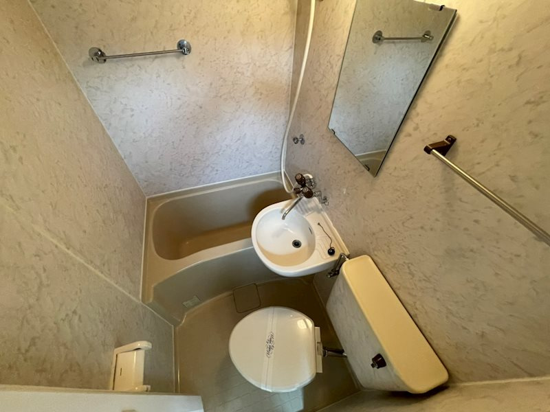 ブランドハウス京都二条城の浴室