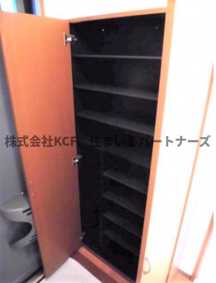 セジュール未来Ⅱ A棟の玄関|ゆったりとした玄関です