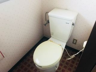 中古住宅　伊那市美篶のトイレ