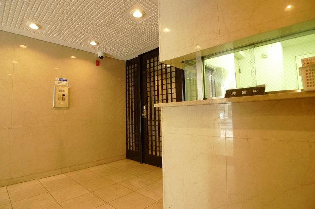 【エントランス】