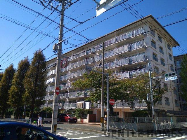 藤和城西コープの外観