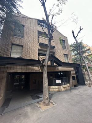 【駐車場】 | ベルテ代々木２