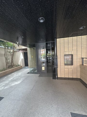 【エントランス】 | ベルテ代々木２