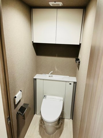 仲介手数料0円！！プレサンス ジェネ 新栄町駅前 葵のトイレ