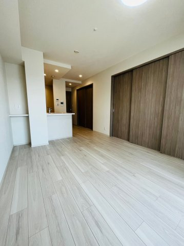 仲介手数料0円！！プレサンス ジェネ 新栄町駅前 葵の居間・リビング