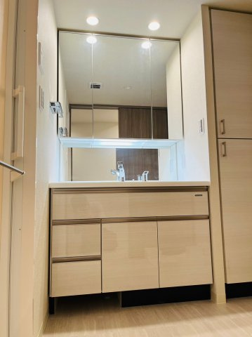 仲介手数料0円！！プレサンス ジェネ 新栄町駅前 葵の洗面所