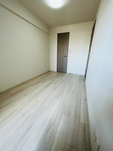 仲介手数料0円！！プレサンス ジェネ 新栄町駅前 葵の居間・リビング