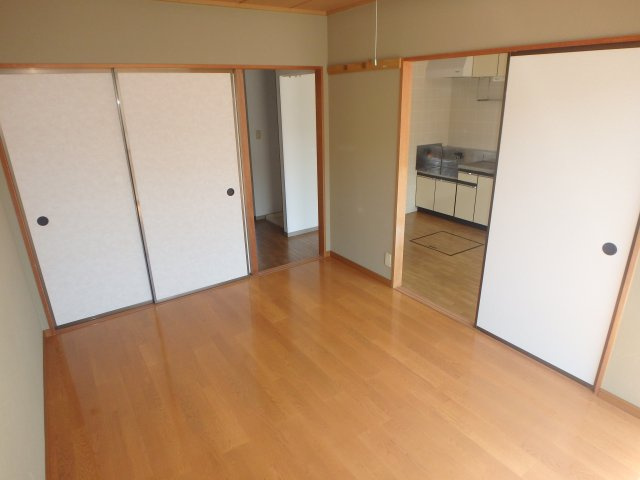 セジュール梶谷の洋室