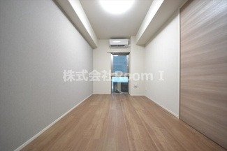 【洋室】 | ＩＢＣ　Ｒｅｓｉｄｅｎｃｅ　Ｗｅｓｔ | 使い勝手のいい洋室です