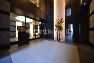 【エントランス】 | ＩＢＣ　Ｒｅｓｉｄｅｎｃｅ　Ｗｅｓｔ | 建物の内部です