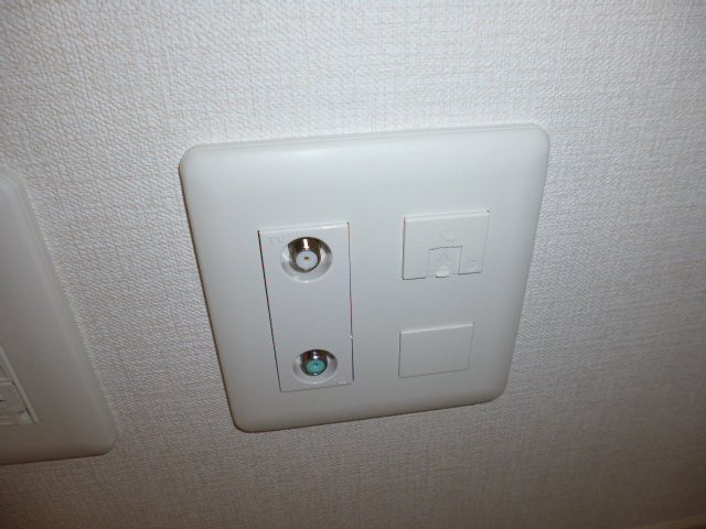 フォーチューン真壁Cの設備|TVジャック・電話モジュラー