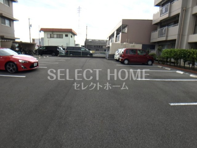 【駐車場】 | ハイツリッチモンドＡ棟 | カースペースがあります