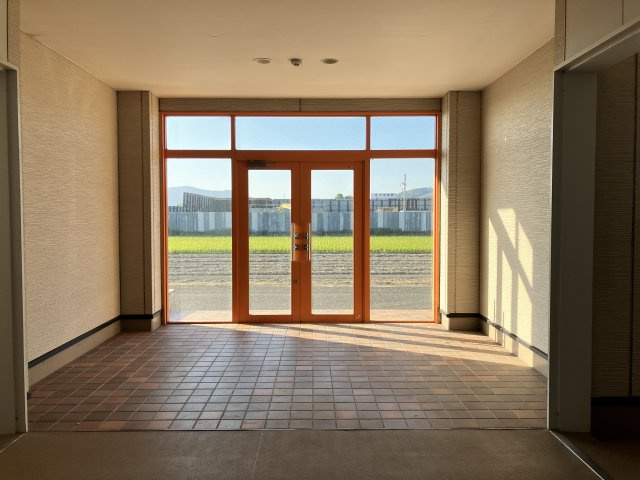 【エントランス】 | インター御坊ハイツウエヒラ