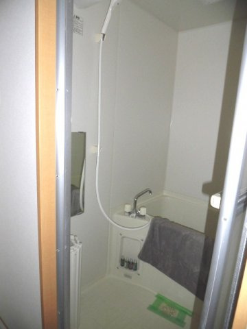 大阪市中央区上汐２丁目の賃貸マンションの浴室