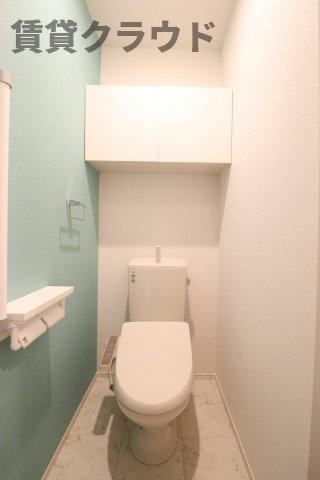 メゾン・アンソレイエのトイレ|ゆったりとした空間のトイレです