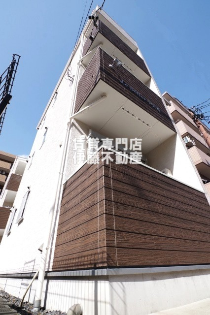 ル・ベリエ平安通