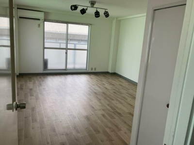 【居間・リビング】 | 第２７明智ビル