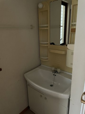 【洗面所】 | 友田町貸家