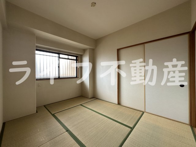 メゾンパルフェートの和室