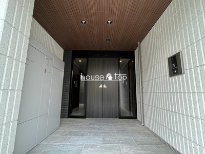 【エントランス】 | HEBELMAISON 甲子園口北町