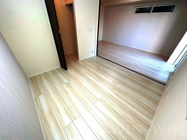 D-square湊町の寝室