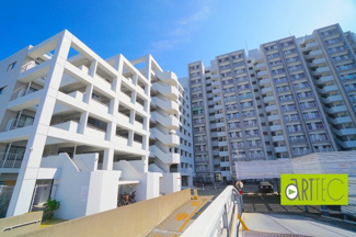 【外観】 | こちらの物件が気になるようでしたら、0120-300-697までお気軽にご連絡ください♪人生でいちばん大きなお買い物です、いつでもご案内いたします。ゆっくりご見学ください現地だからわかる事があります