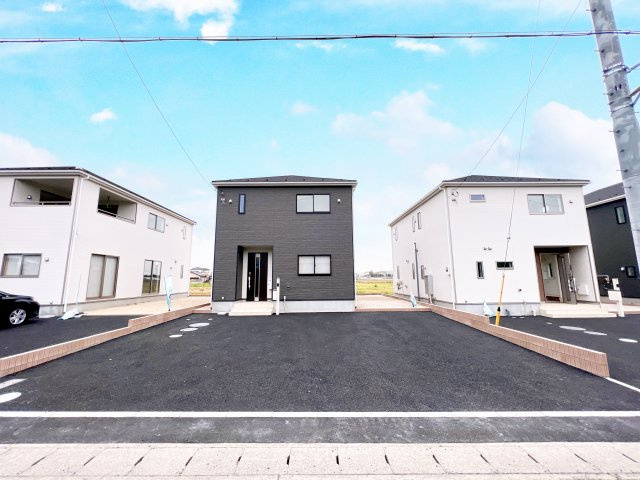 Cradle Garden太田市六千石町第3　新築住宅 2号棟の駐車場