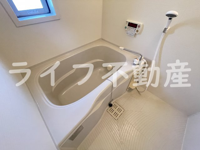 パナコート長田の浴室|日々の疲れを癒すお風呂付です