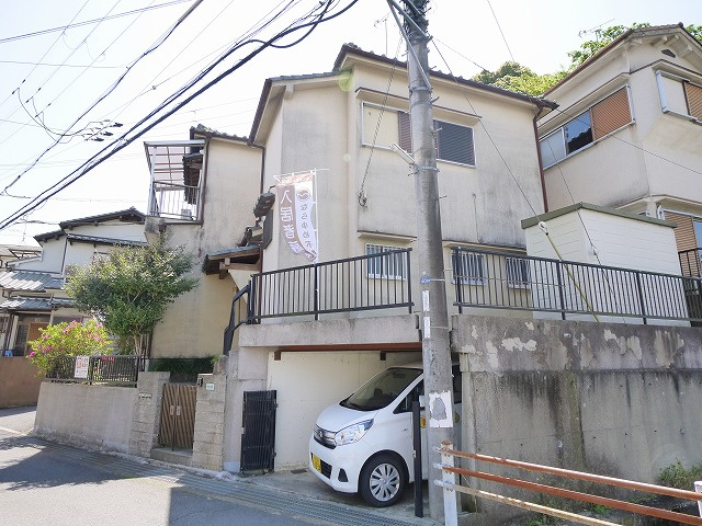 小泉町戸建賃貸の外観