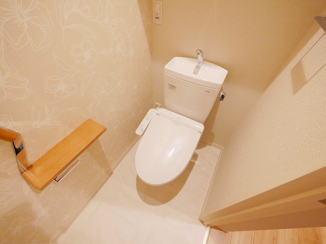 ＳｈａＭａｉｓｏｎ　Ｓｅｒｄｉｎａのトイレ|ゆったりとした空間のトイレです